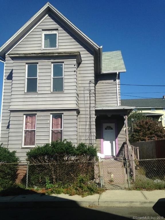 Primary Photo - 1 Armstrong Pl