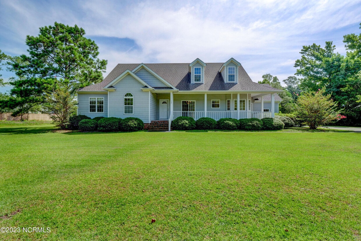 23 Captain Beam Blvd, Hampstead, NC 28443 House Rental in Hampstead