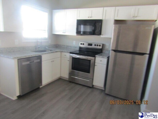 Foto del edificio - 2887b Jubilee Dr