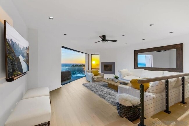 Foto del edificio - 135 S Sierra Ave