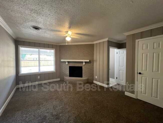 Foto del edificio - 1731 Dellwood Ave