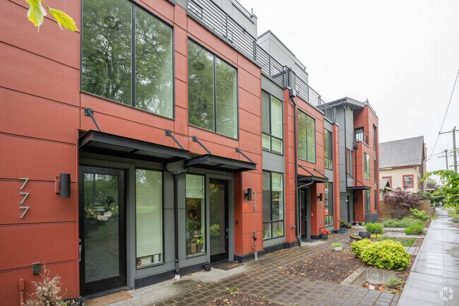 Foto del edificio - 763 S Homer St