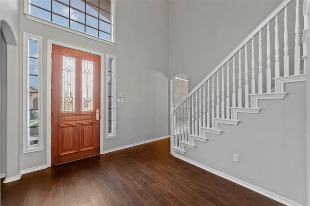 Building Photo - 6401 High Cliff Dr