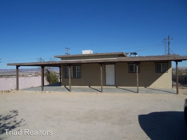 Primary Photo - 5535 Adobe Rd