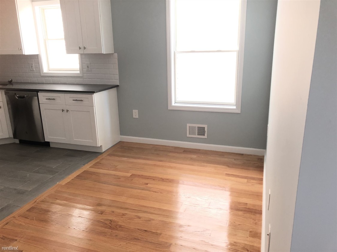 Primary Photo - 102 Terhune Ave