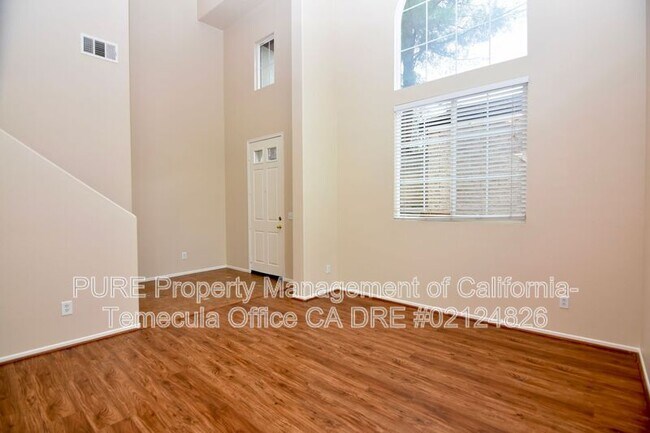 Foto del edificio - 33730 Willowhaven