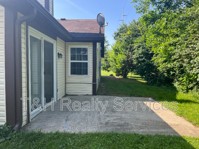 Foto del edificio - 1360 Norfolk Cir