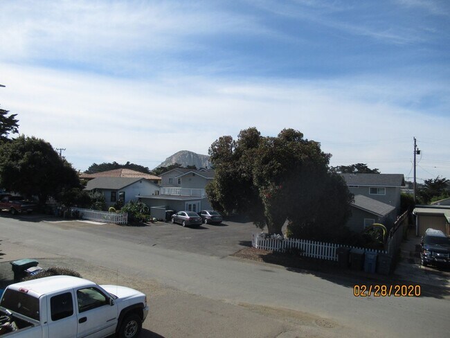 Building Photo - LEASE PENDING - Morro Bay Apartment 2 Bedr...