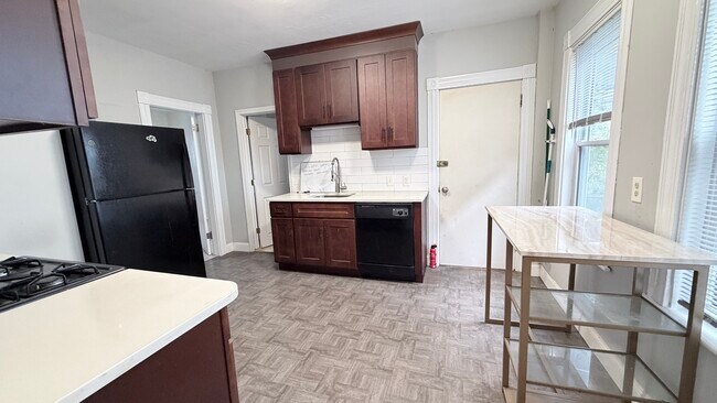 Foto del edificio - 76 Antwerp St