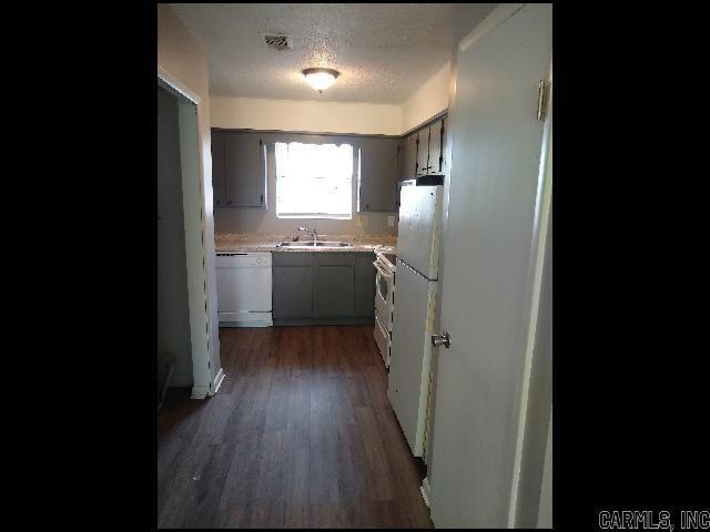 Building Photo - 2730 John Ashley Dr