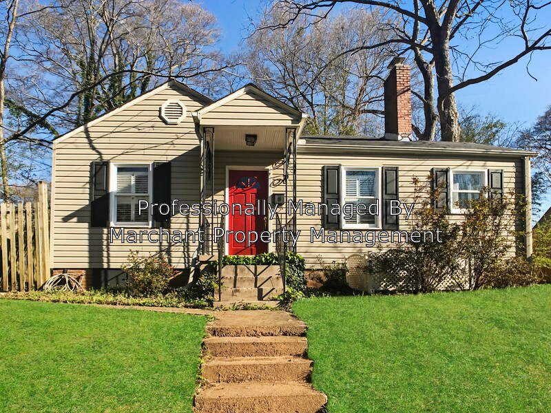 Primary Photo - 235 W Hillcrest Dr