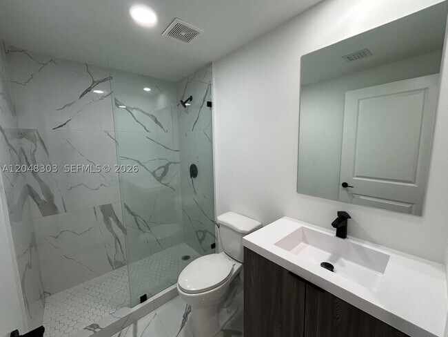 Foto del edificio - 14569 SW 262nd St