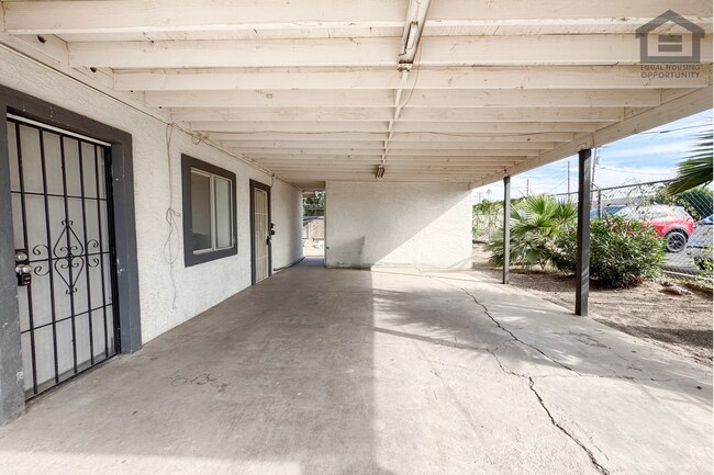 Building Photo - 2Bed/1Bath House at McDowell/32nd St! Move-In Ready on 08/06/2026! – NO HOA!