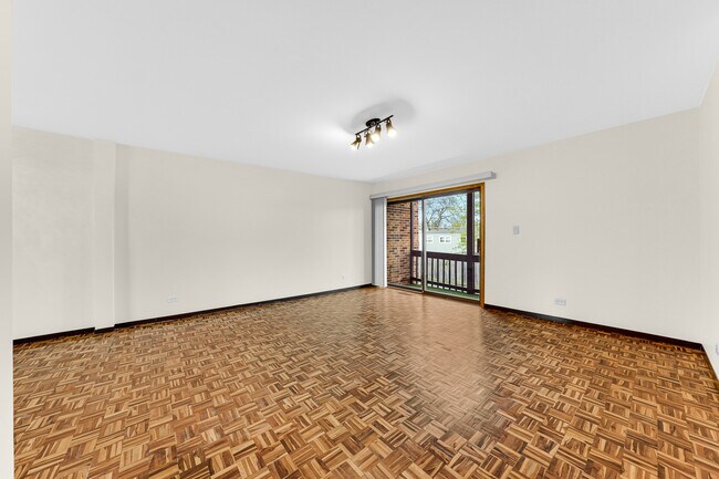 Foto del edificio - 561 Greenwood Rd