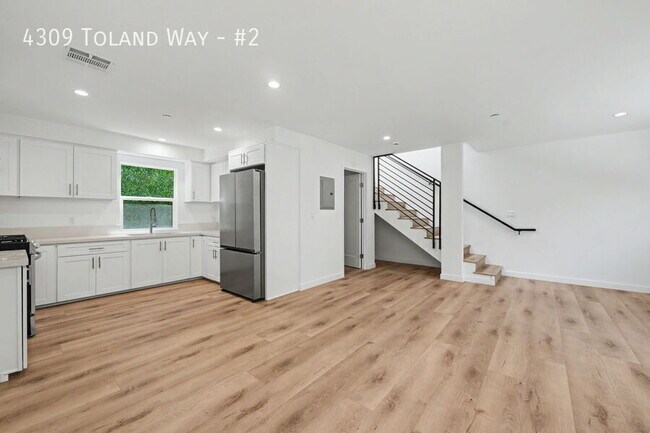 Foto del edificio - 4309 Toland Way