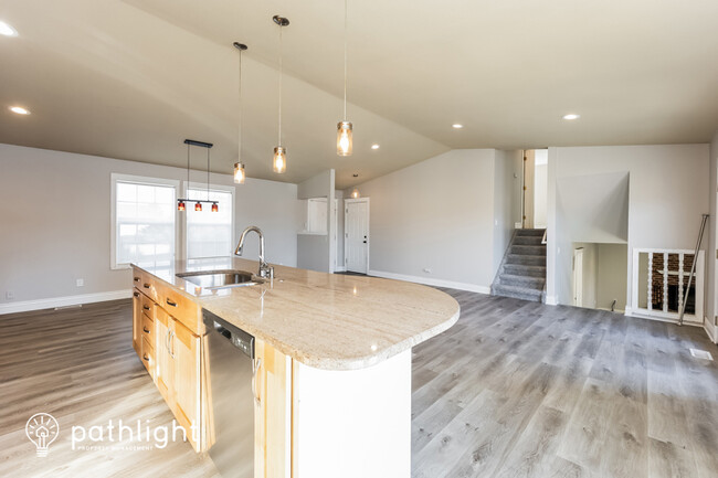 Building Photo - 2305 Distinctive Drive, Colorado Springs, ...