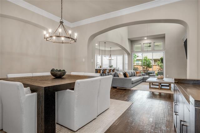 Foto del edificio - 4809 Latour Ln