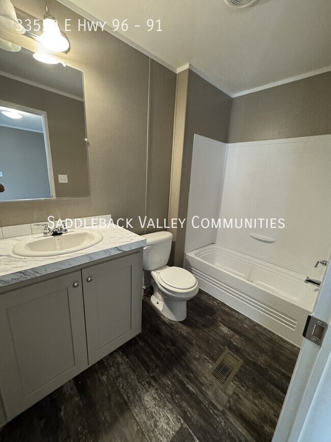 Foto del edificio - 33550 CO-96