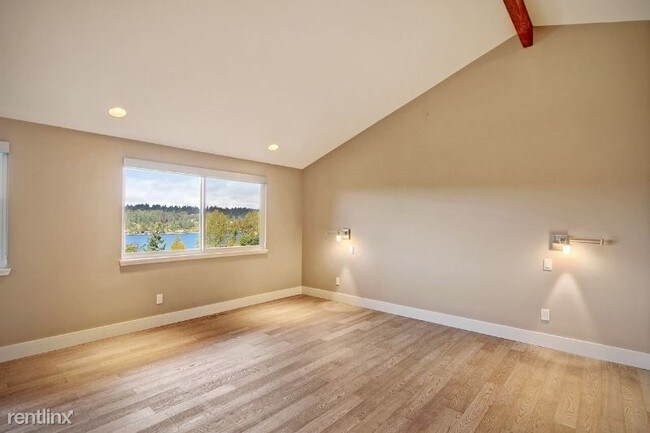 Building Photo - 4 br, 4 bath House - 6607 109th Pl SE