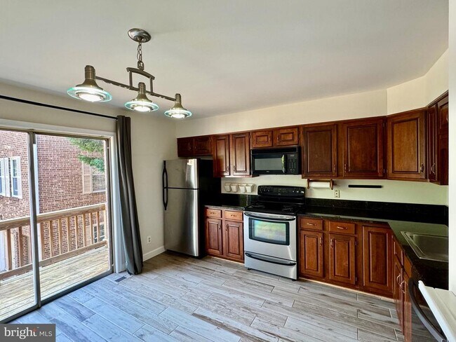 Foto del edificio - 4878 10th St S