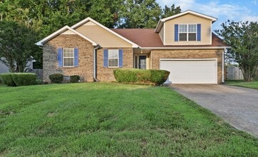 Building Photo - 1633 Cedar Springs Cir