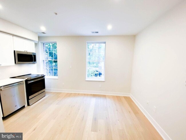 Foto del edificio - 3032 Q St NW