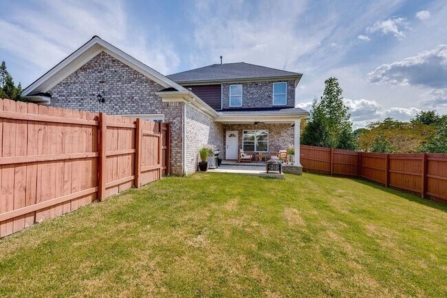 Foto del edificio - 5240 New John Hagar Rd