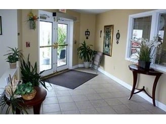 Interior - Franklin Place Apartments