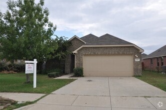 Building Photo - 409 Northbrook Ave