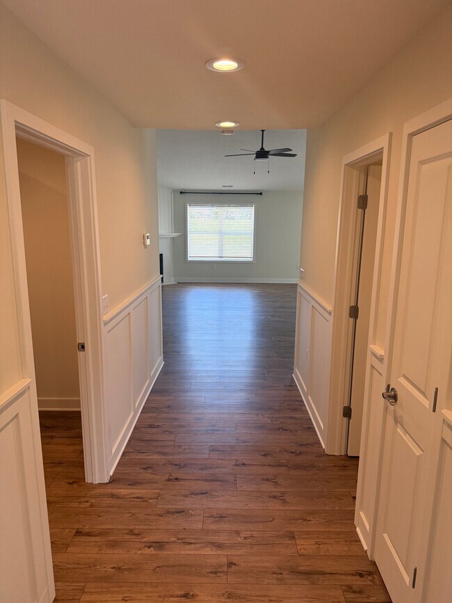 Foto del edificio - 7547 Marsh Hawk Dr