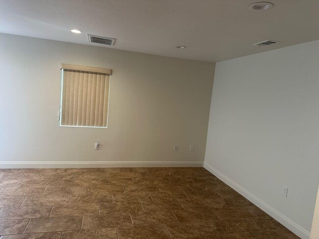 Building Photo - 1711 Firethorne Pl