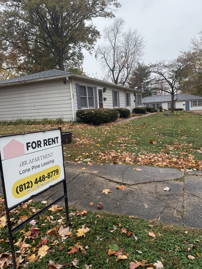 Foto del edificio - 910 N Meridian St Rd