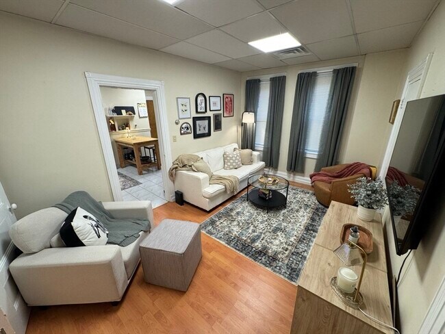 Foto del edificio - 2 Champney St
