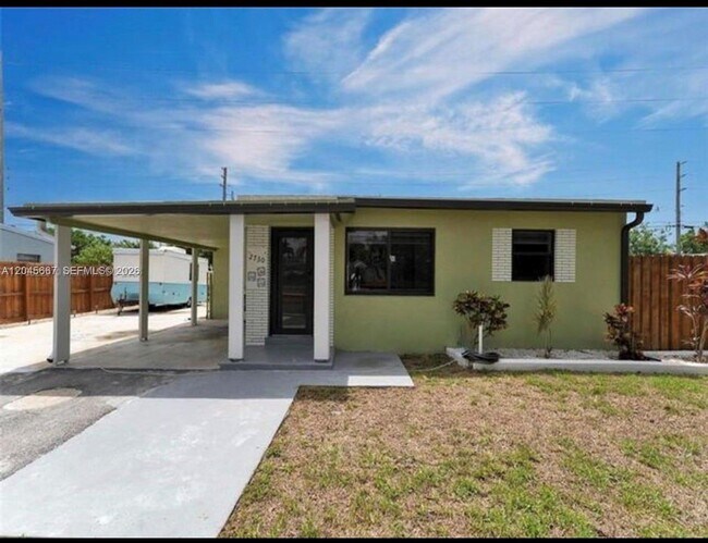 Foto del edificio - 2730 NE 16th Ave
