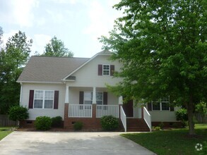 Building Photo - 306 High Hills Ct