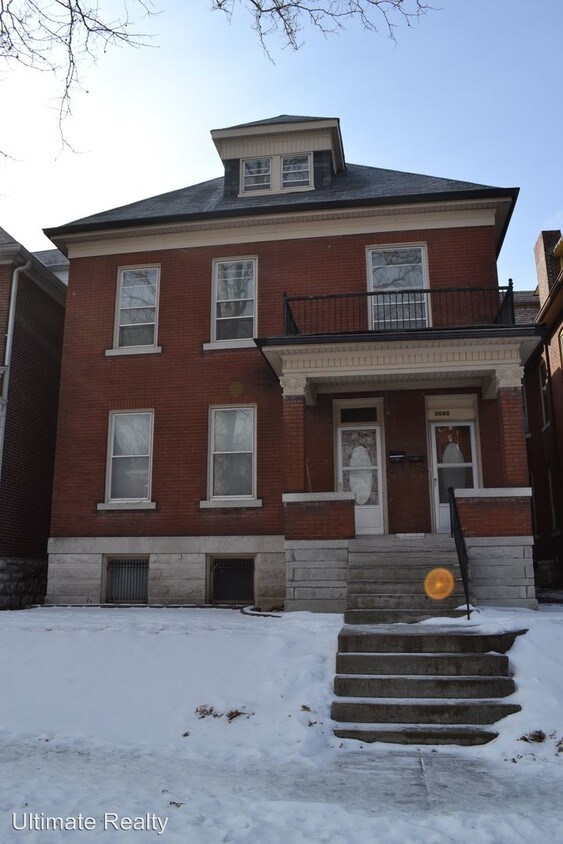 Foto principal - 3642 Connecticut St