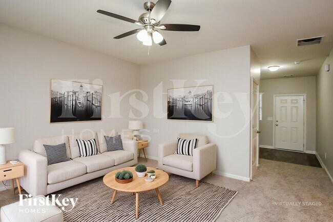 Building Photo - 364 Alexander Ln