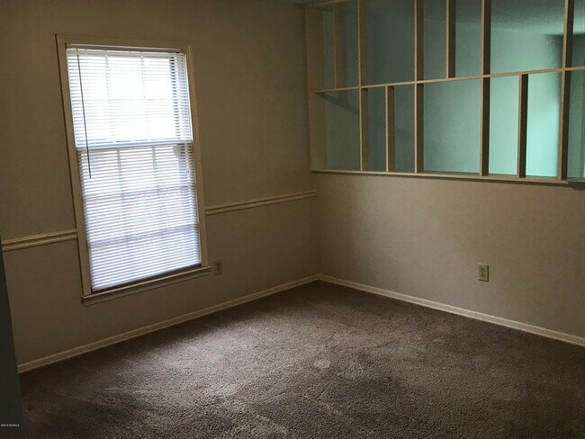 Building Photo - 4901 Marlin Ct