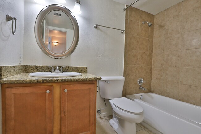 Foto del edificio - 425 E Brown Rd
