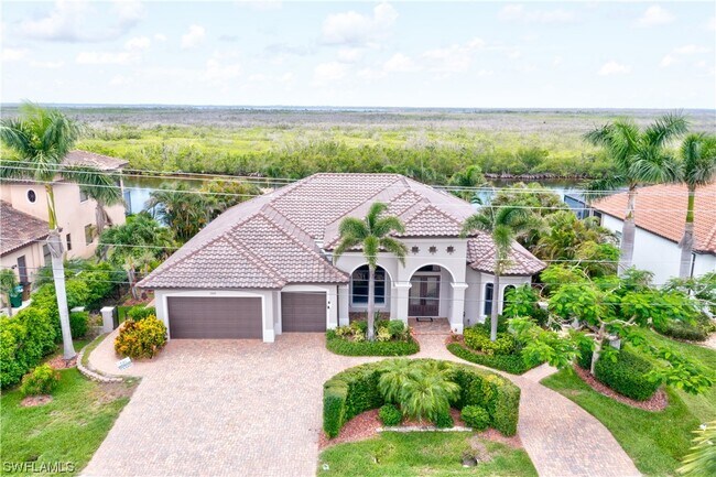 Building Photo - 3604 Surfside Blvd