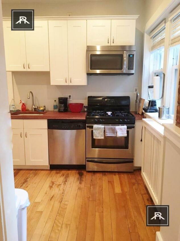 Foto principal - 1 bedroom in Brighton MA 02135