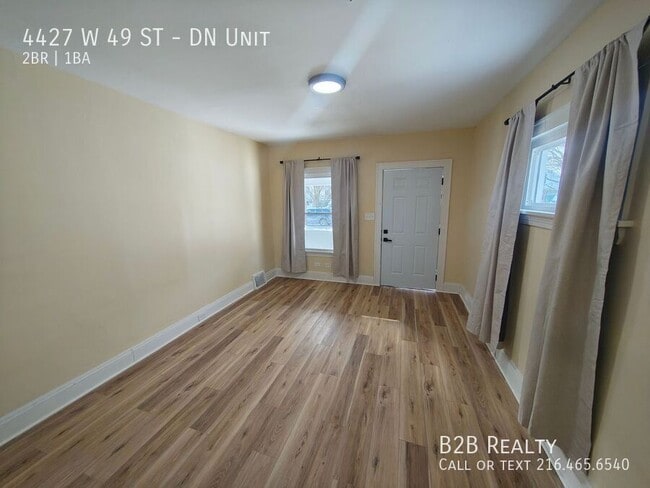 Building Photo - 4427 W 49th St