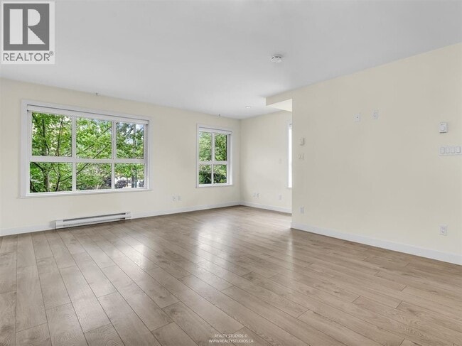 Photo du bâtiment - 1190 W 6th Ave