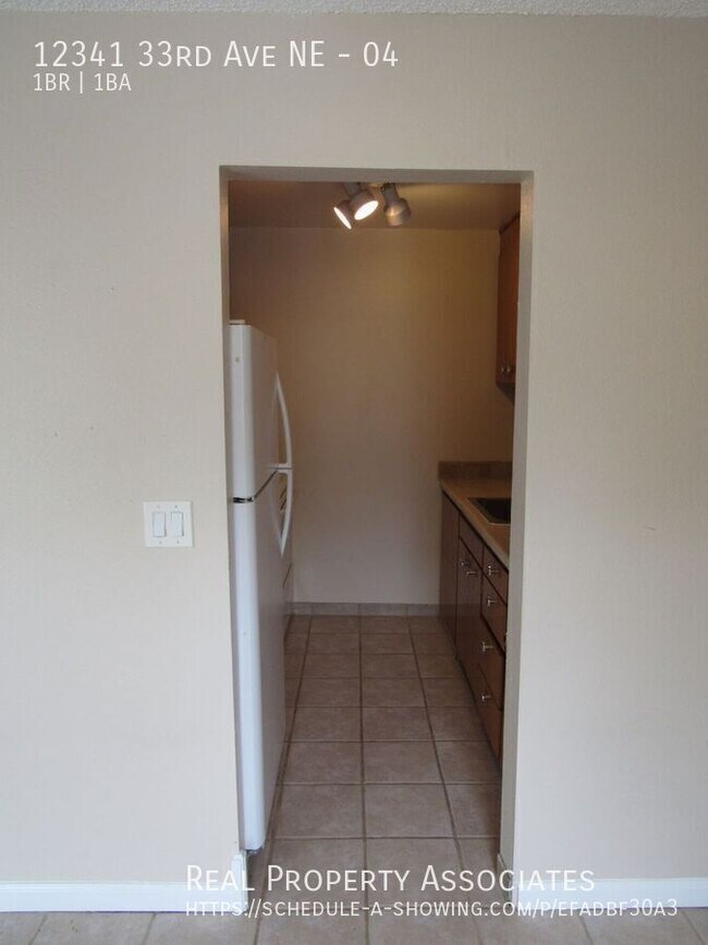 Foto del edificio - 12341 33rd Ave NE