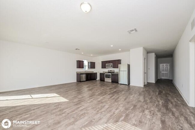 Building Photo - 150 HIDDEN LAKE LOOP, Haines City, FL 33844
