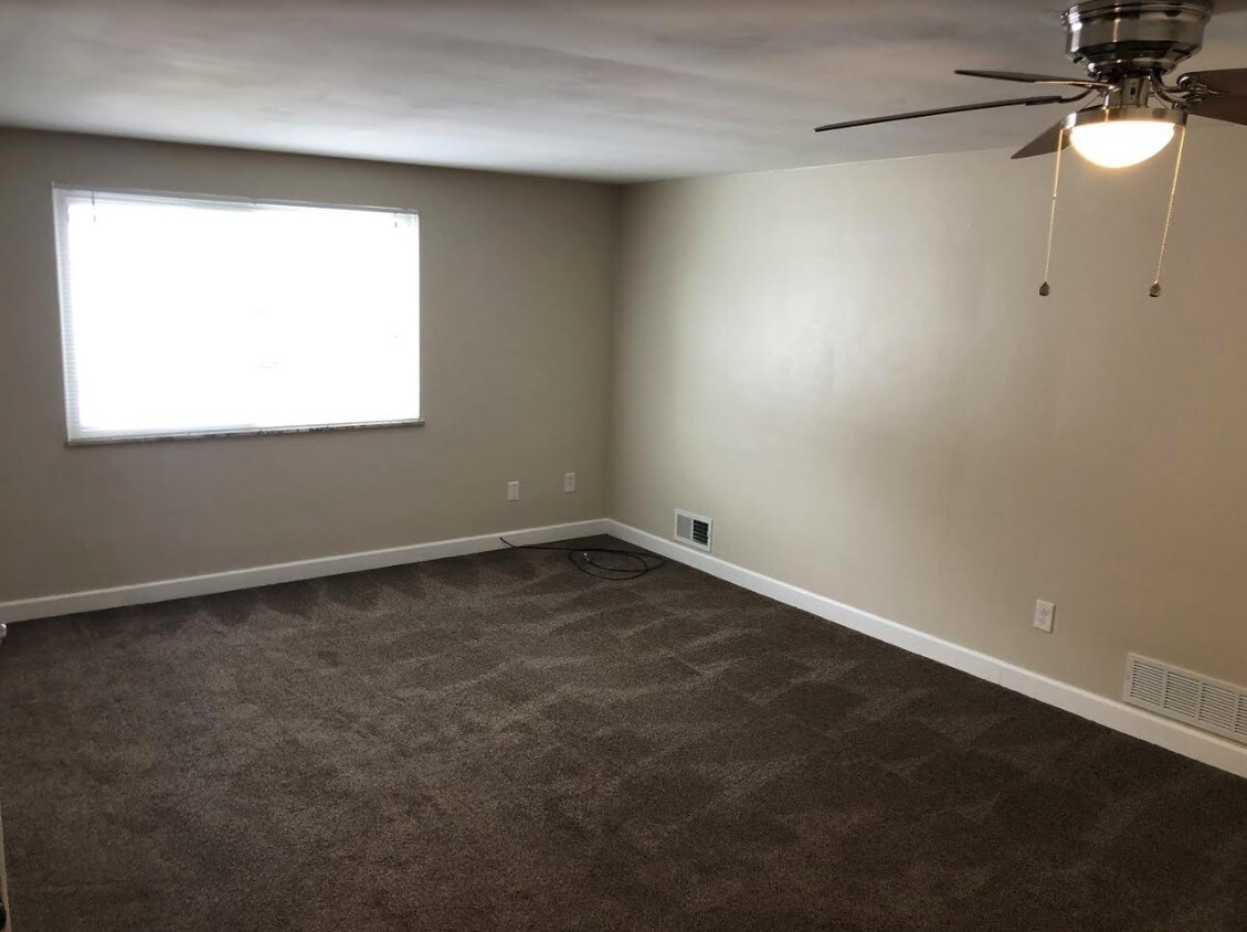 430 Homewood Ave, Trafford, PA 15085 Townhome Rentals in Trafford PA