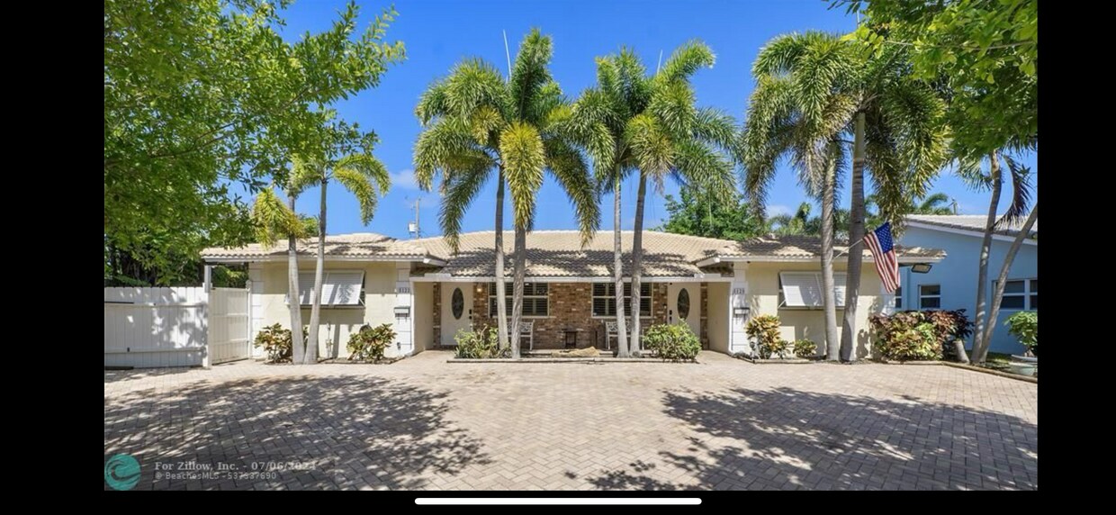Foto principal - 5120 NE 22nd Ave