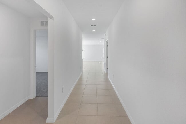 Foto del edificio - 2167 Lone Oak Ln