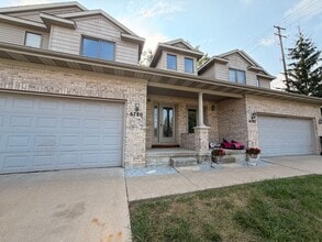 Building Photo - 6780 Bent Grass Dr SE