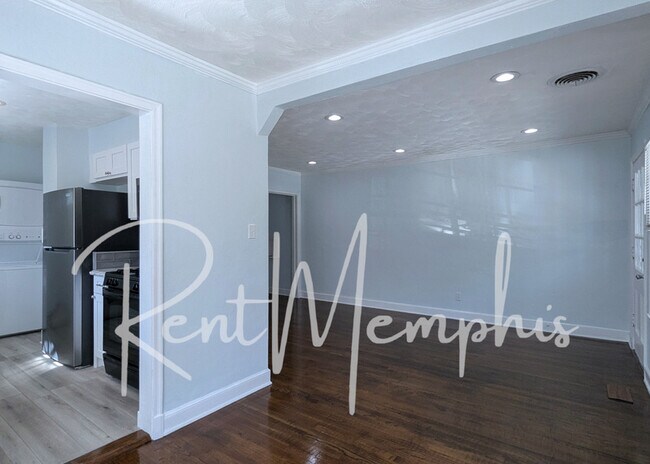 Foto del edificio - 625 E Pkwy S